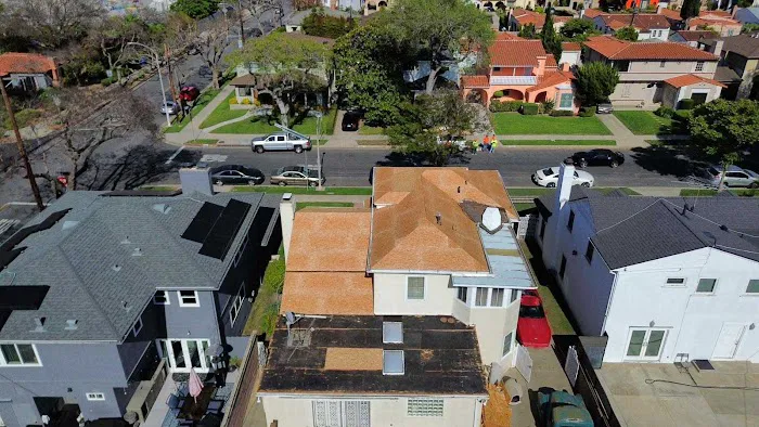 Munoz Roof and Roof Removal Picture 6