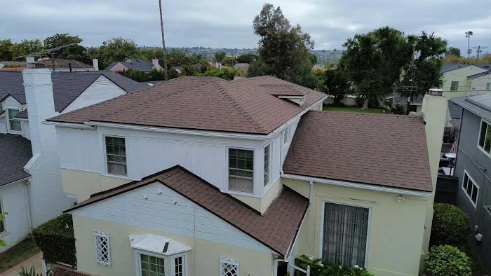 Munoz Roof and Roof Removal Picture 5