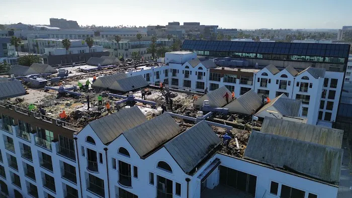 Munoz Roof and Roof Removal Picture 7