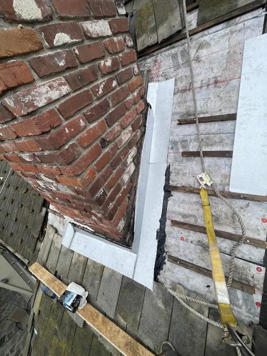 Mike's Reasonable Roofing Picture 4