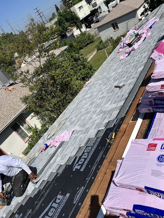 Mike's Reasonable Roofing Picture 2