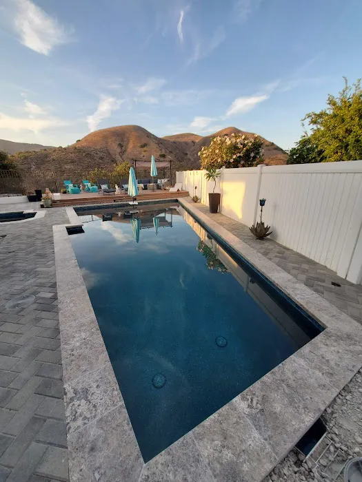 IYI Remodeling & Construction Picture 1