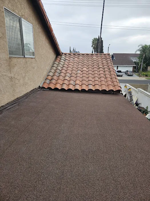 Berry Roofing & Solar Picture 4