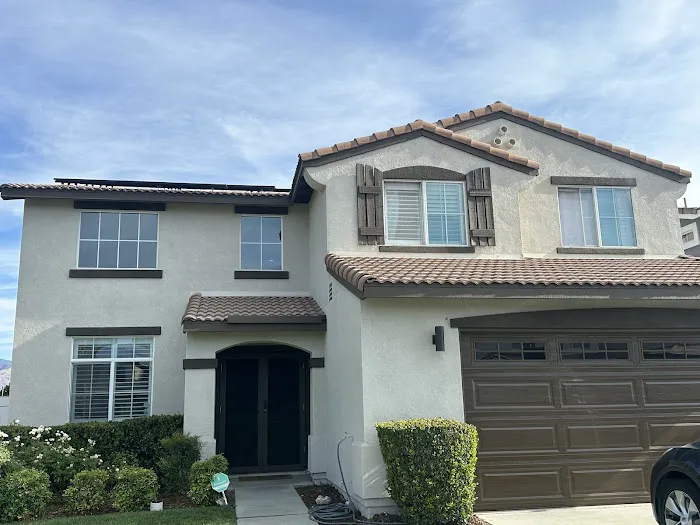 Tom's Inside Out Painting Picture 2