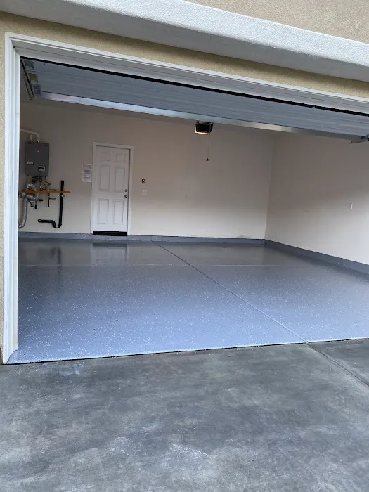 Pablo paints Picture 9