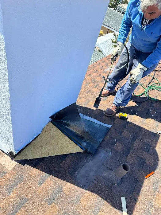Joe Gutierrez Roofing Picture 4
