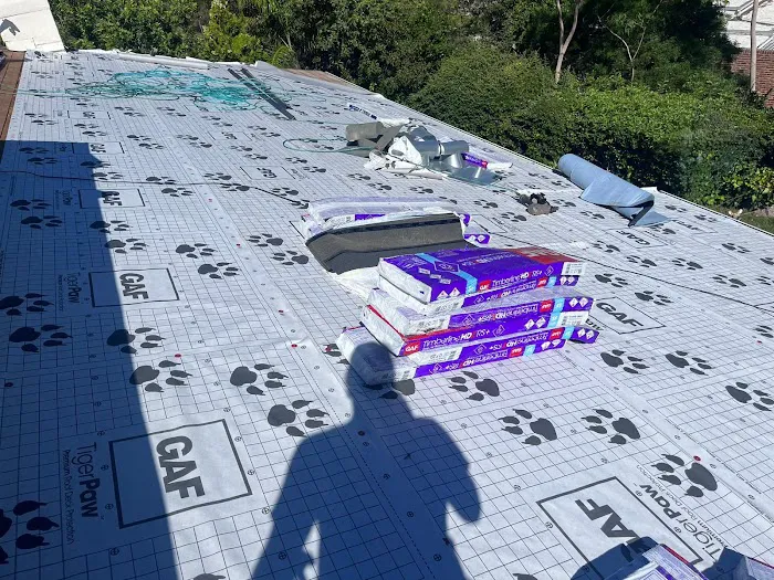 Woody's Roofing Picture 4