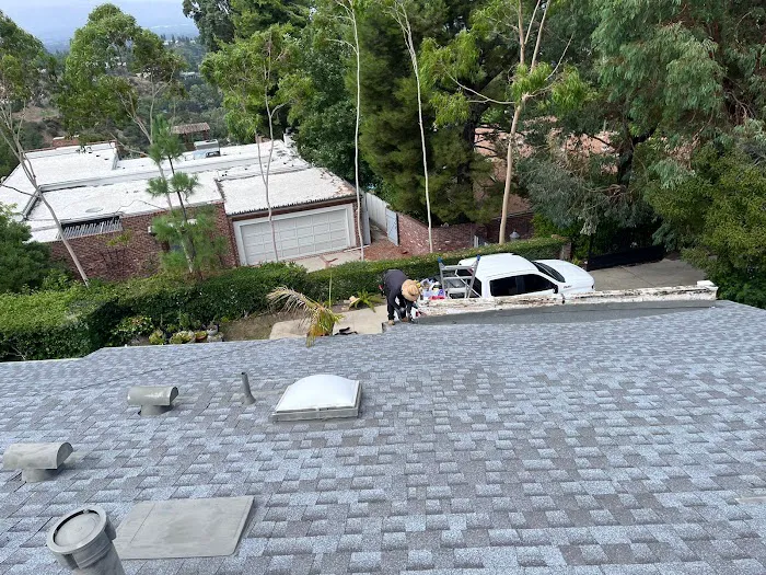 Woody's Roofing Picture 7