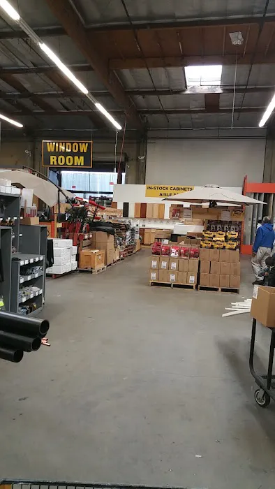 Contractors' Warehouse Picture 7