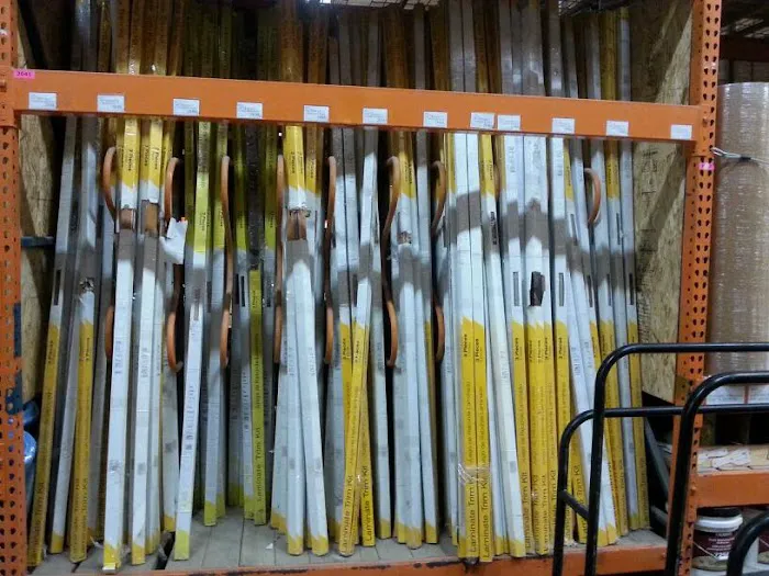 Contractors' Warehouse Picture 8