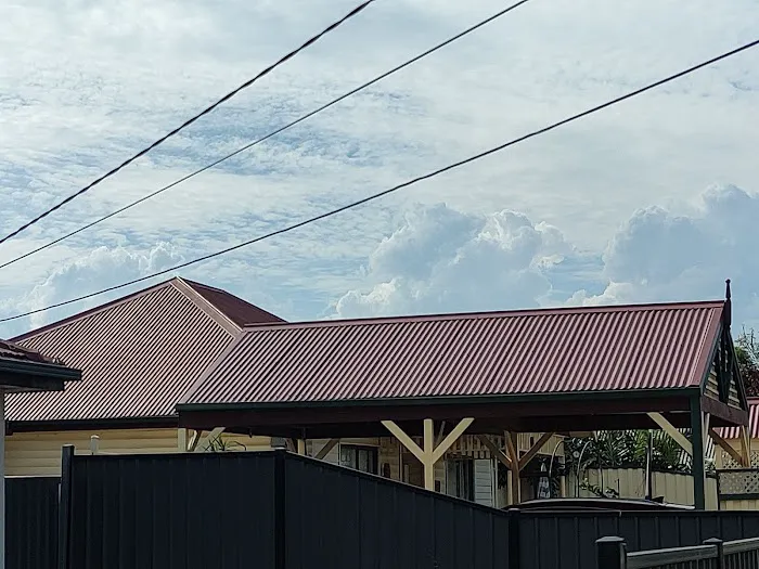 Soffit Shelter Roofing Contractor Picture 1