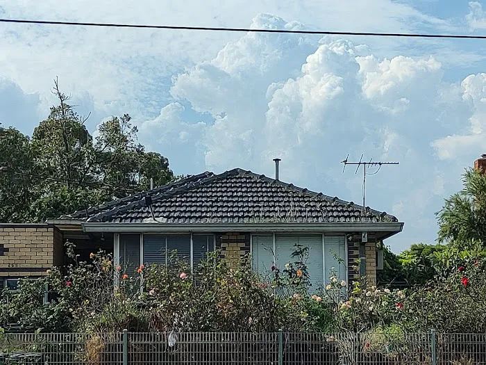 Soffit Shelter Roofing Contractor Picture 8