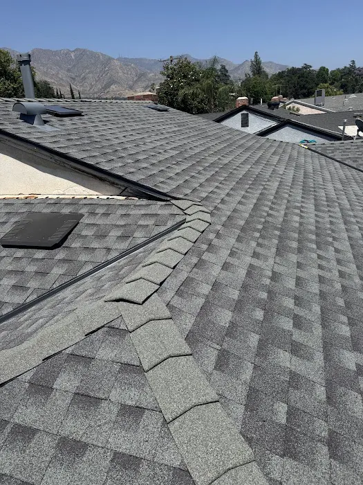 ez roofing Picture 2