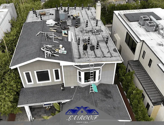 LA Roof Services Picture 3