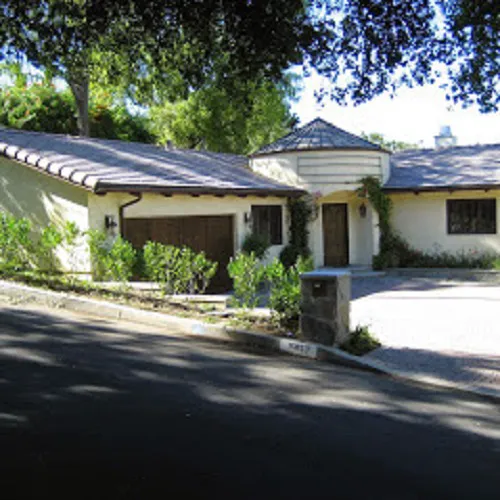 J & J Roofing Picture 3