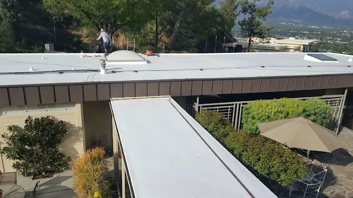 J & J Roofing Picture 7
