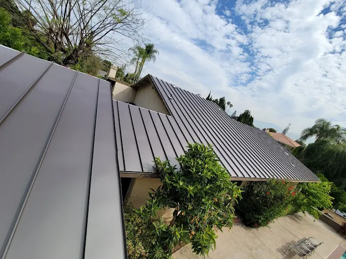 MTZ Roofing & Gutters Picture 2