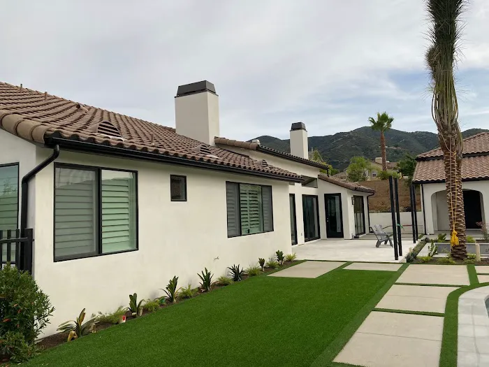 MTZ Roofing & Gutters Picture 1