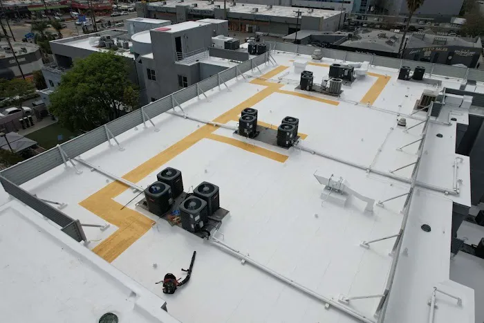 DK Commercial Roofing Picture 2