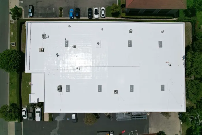 DK Commercial Roofing Picture 1
