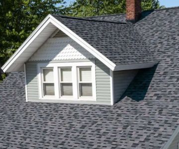 How to Match Roof Shingles with Your Siding Color: A Comprehensive Guide