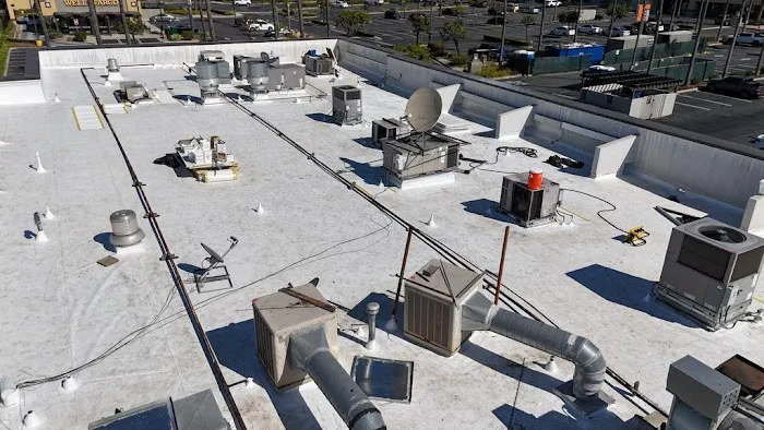 Code 4 Roofing Specialist Picture 2