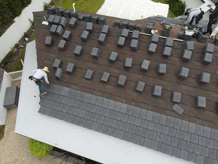 Code 4 Roofing Specialist Picture 3