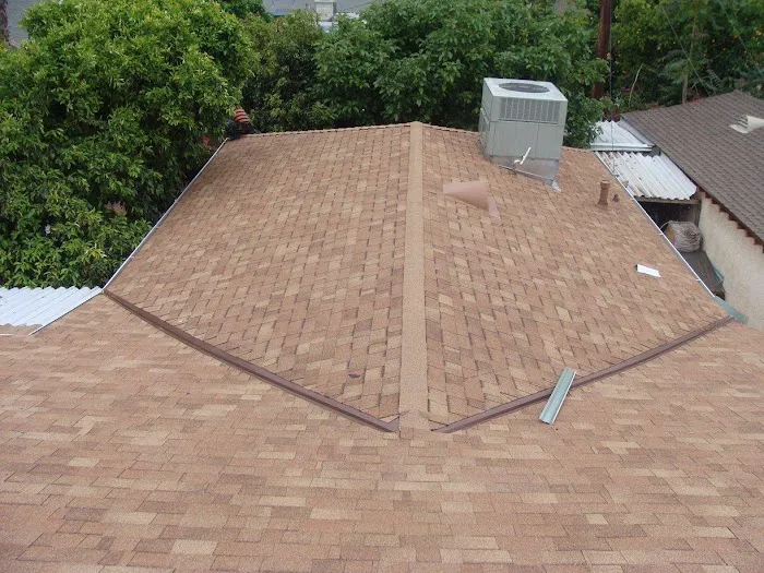 Golden Hill Roofing Company Picture 4