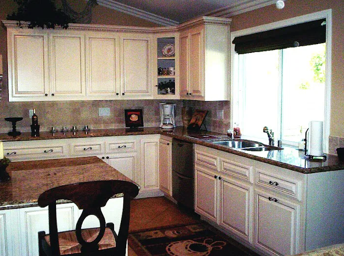 Rossmoyne Inc Picture 9