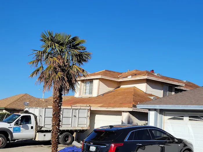 Golden Winter Roofing Picture 3