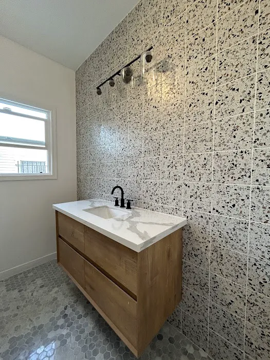 Yeshua’s remodeling Picture 4