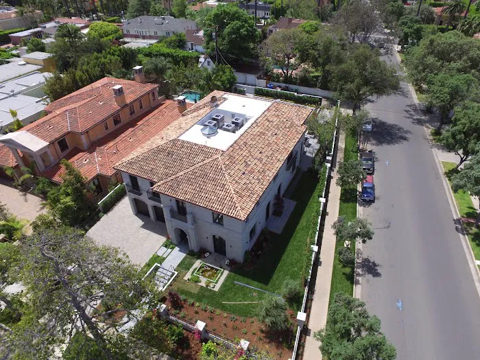 Earl Roofing Inc Picture 4