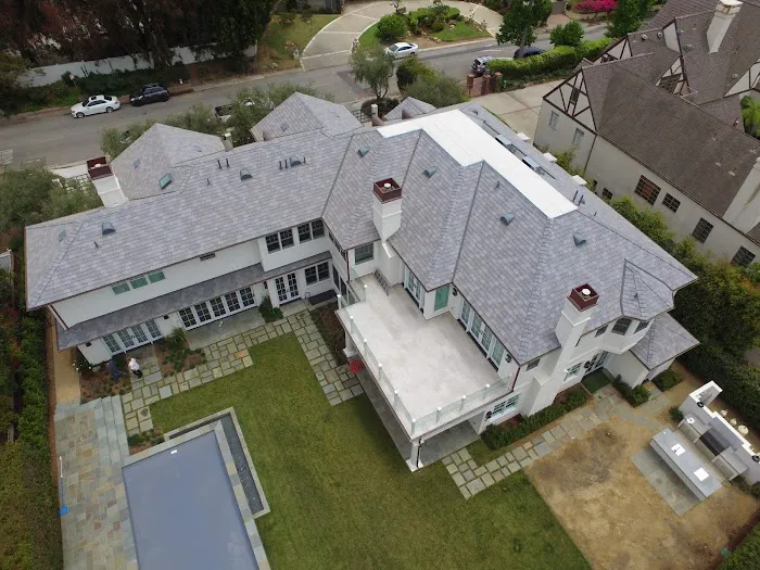 Earl Roofing Inc Picture 5
