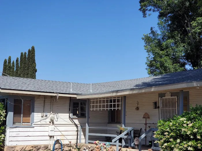 Schott Roofing and Construction Picture 2