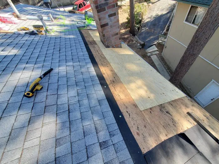 Arrowhead Roofing Picture 2