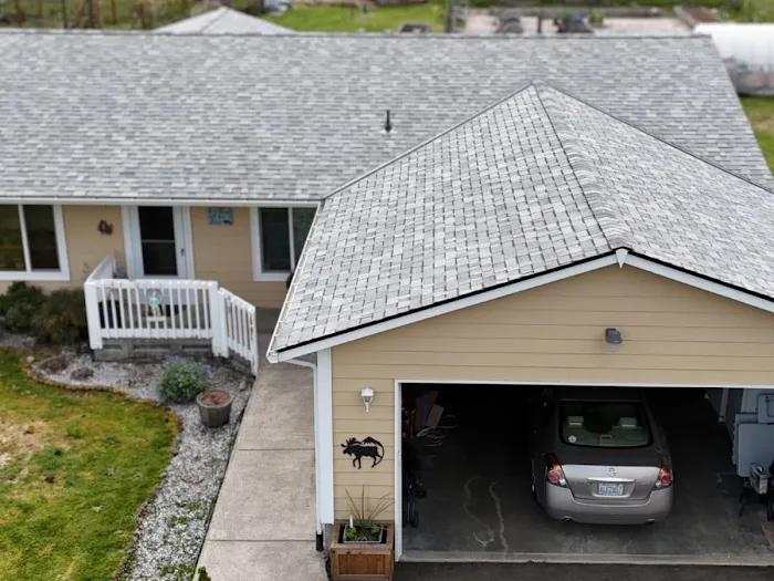 Best Rate Roofing Picture 7