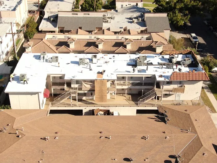 ANR Roofing Picture 3