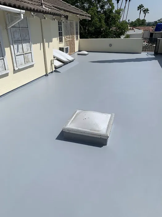 Johnny Roofing Crew Picture 3