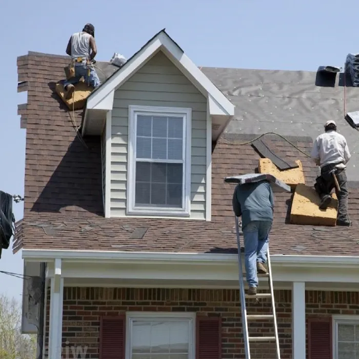 Gold Star Roofing & Exteriors Picture 5