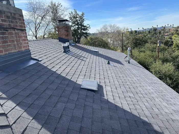 Morales Roofing Picture 3