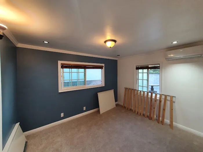 Build And Decor Construction Picture 1