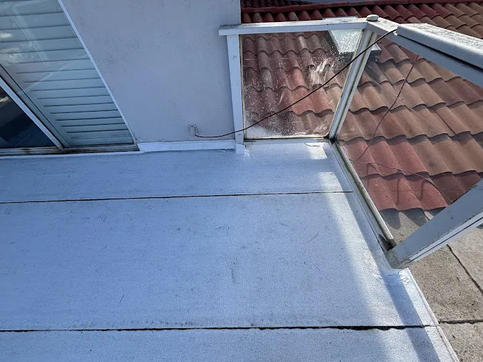 Roofing Hands Renovations Picture 7