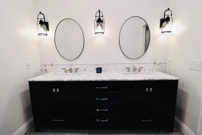 SS Building Picture 1