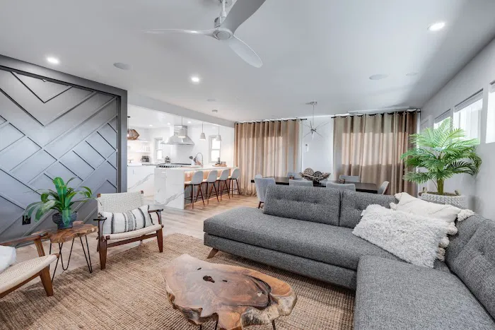 SS Building Picture 6