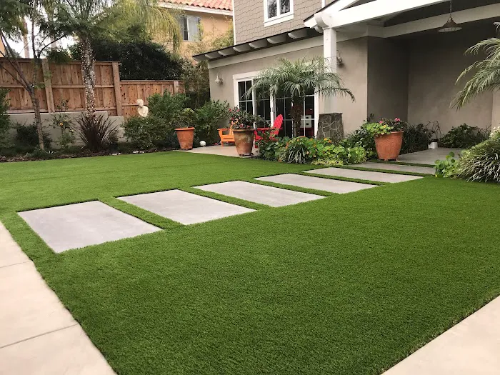 Solid Green Construction Picture 3