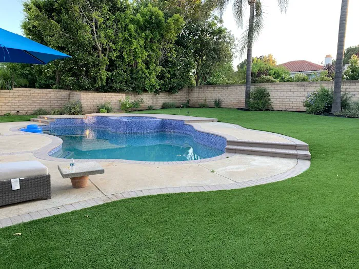 Solid Green Construction Picture 10