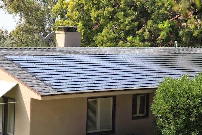 Bilt-Well Roofing Picture 10