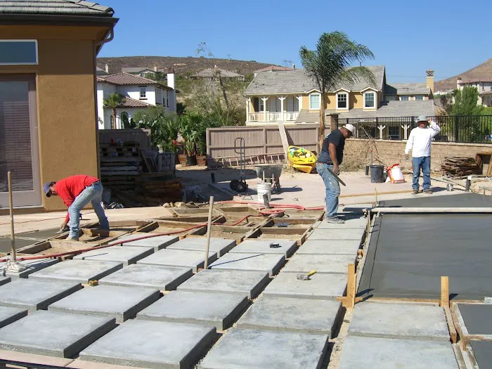 Medrano Co & Deck Coatings Picture 1