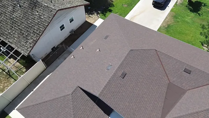 Sandoval Roofing Picture 2