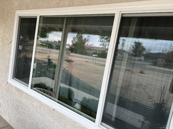 PROMINENT DOORS AND WINDOWS Picture 2